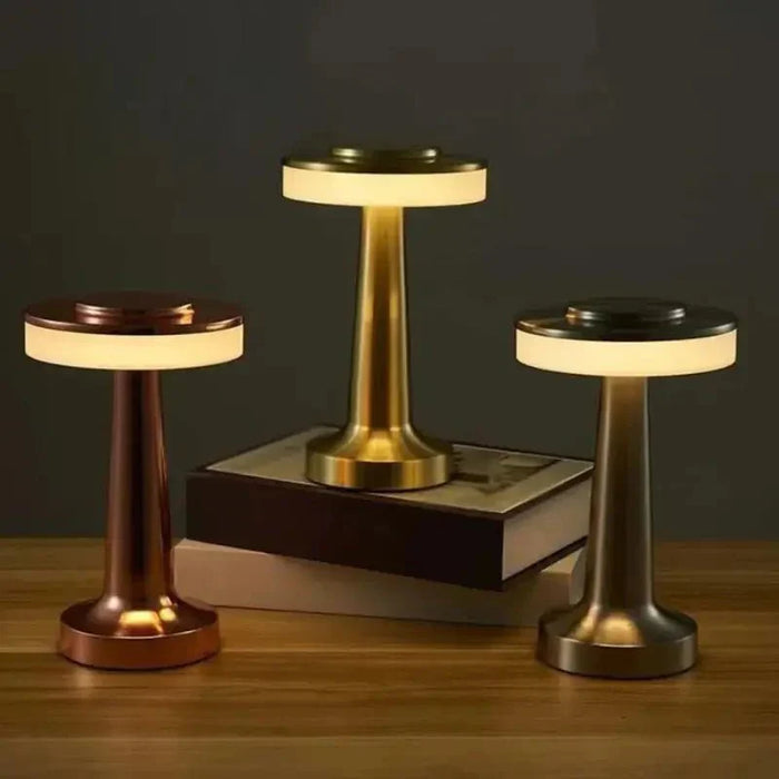 Luminária de Mesa LED Retrô