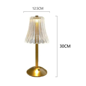 Luminária de Mesa Sem Fio com Abajur Dourado e Design Elegante