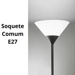 Luminária de Pé Estilo Nórdico Elegante