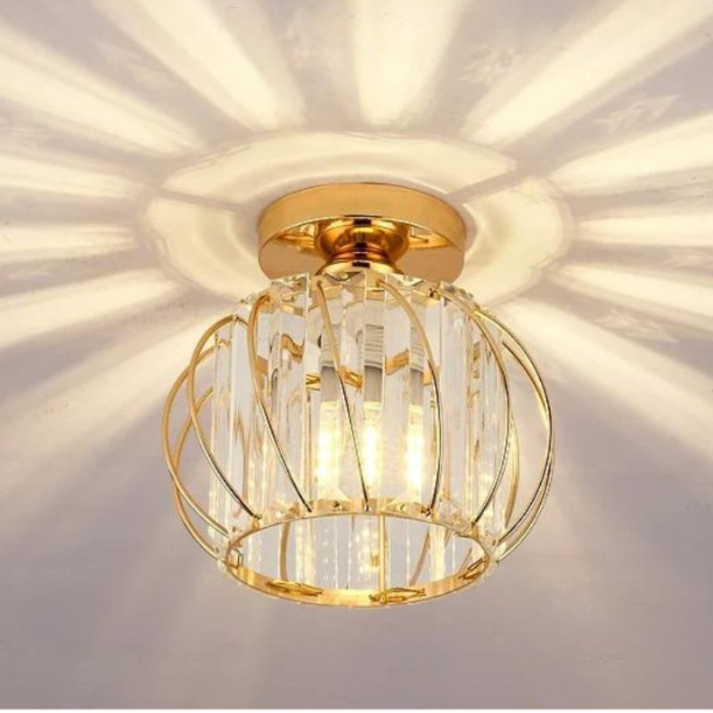 Luminária de Teto Decorativa com Cúpula de Vidro e Design Luxuoso