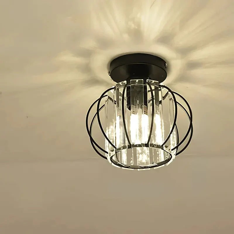 Luminária de Teto Decorativa com Cúpula de Vidro e Design Luxuoso