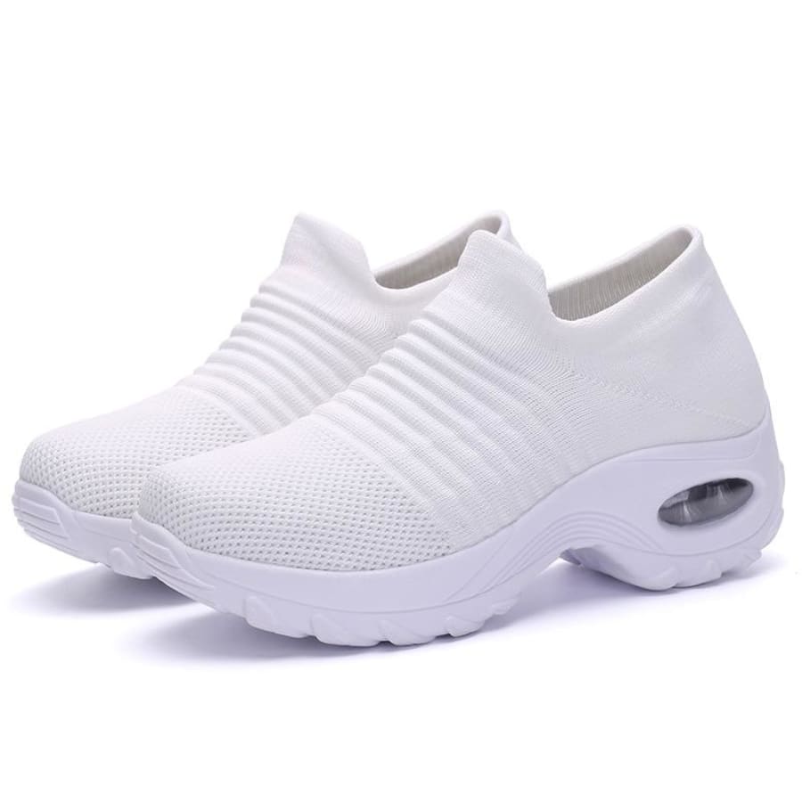 Tênis Esportivo Para Caminhada Confort Branco / 35 703